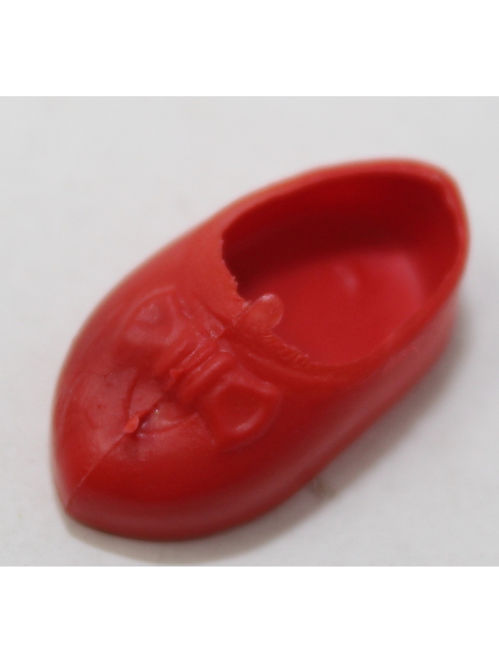 Vintage 1960s Barbie 1 Single Red Shoe Orignal Mattel Pak Clothing Spare Piece